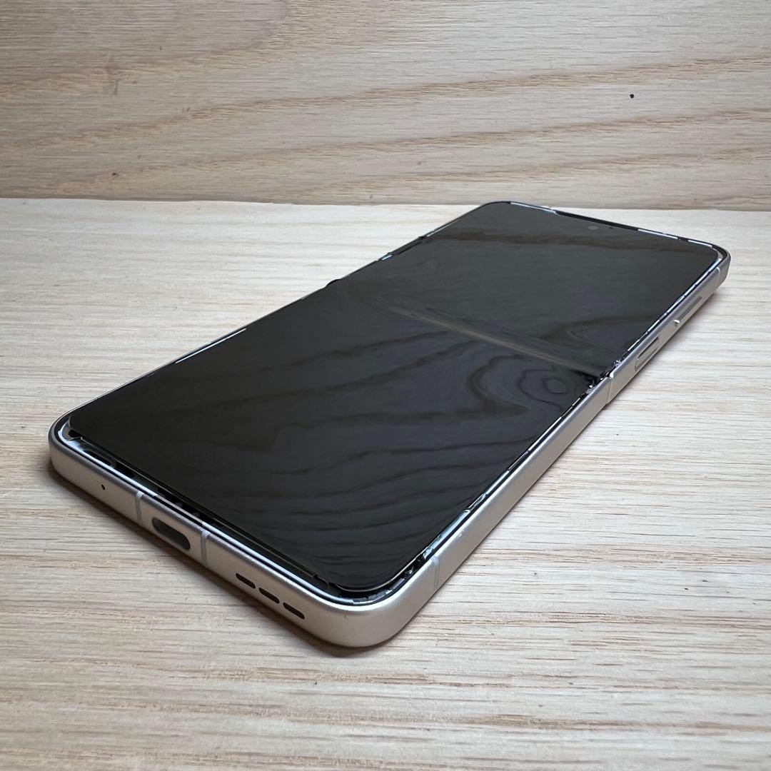 [ジャンク] ZTE Libero Flip S79