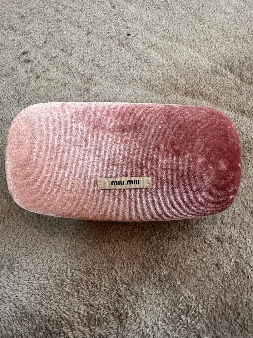 miu miu マニエール パール付きラウンドサングラス