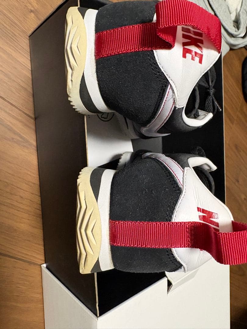 靴 NIKE KENDRICK LAMAR CORTEZ