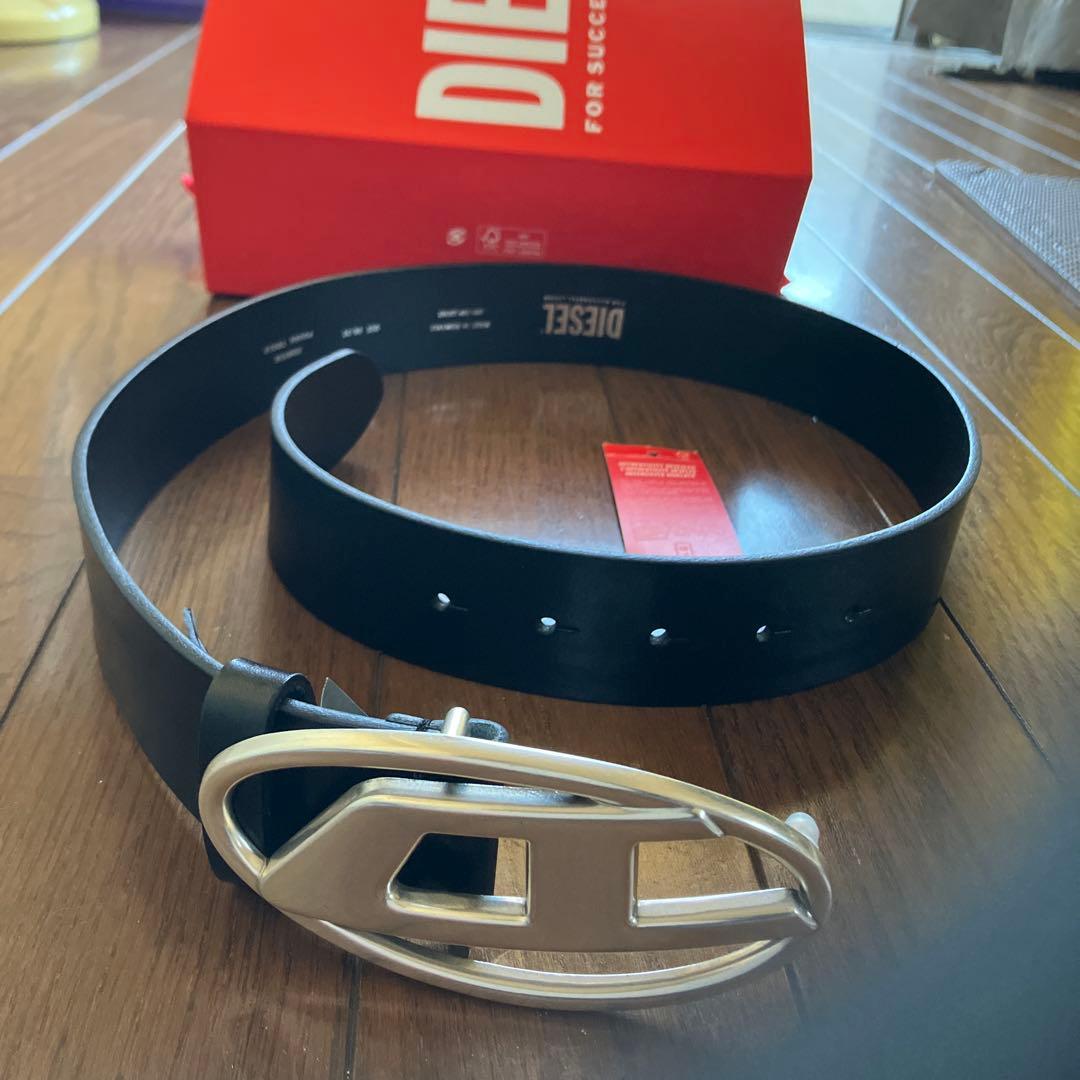 DIESEL ディーゼル Dロゴ バックル レザーベルト ブラック　80