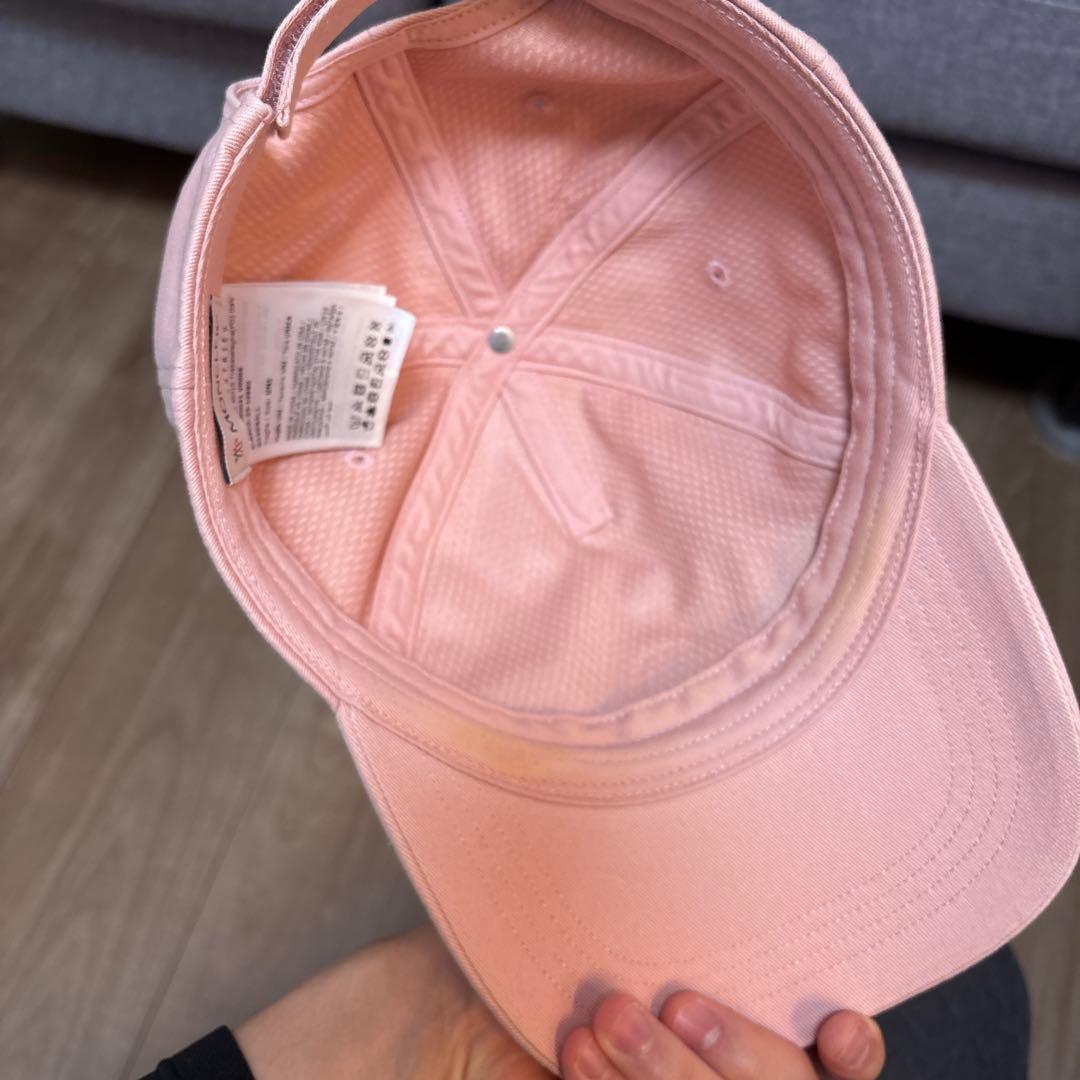 モンクレールキャップ　ピンク　サイズ55-62センチ
