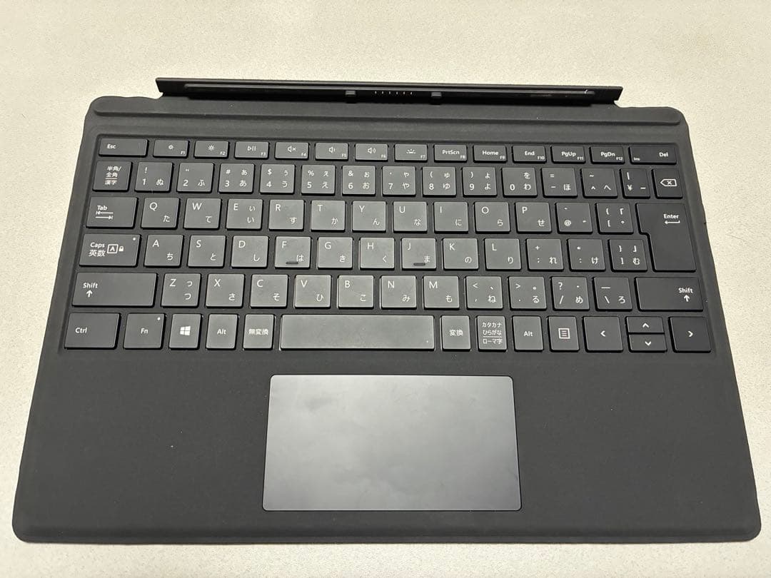 Surface Pro 第5世代　動作確認済