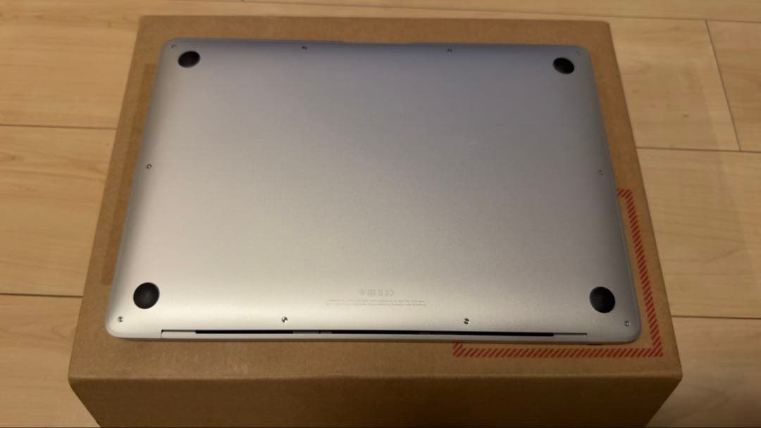MacBook本体 M1 MacBook Air 8GB 512GB