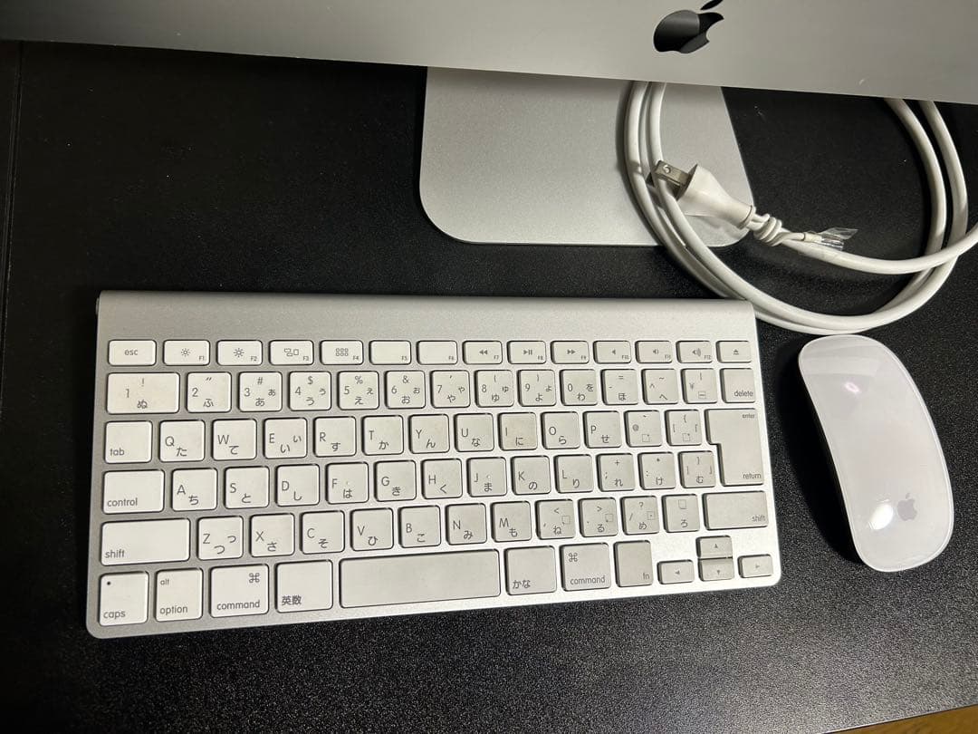 Apple iMac 21.5インチ i5 8GB/1TB ME086J/A