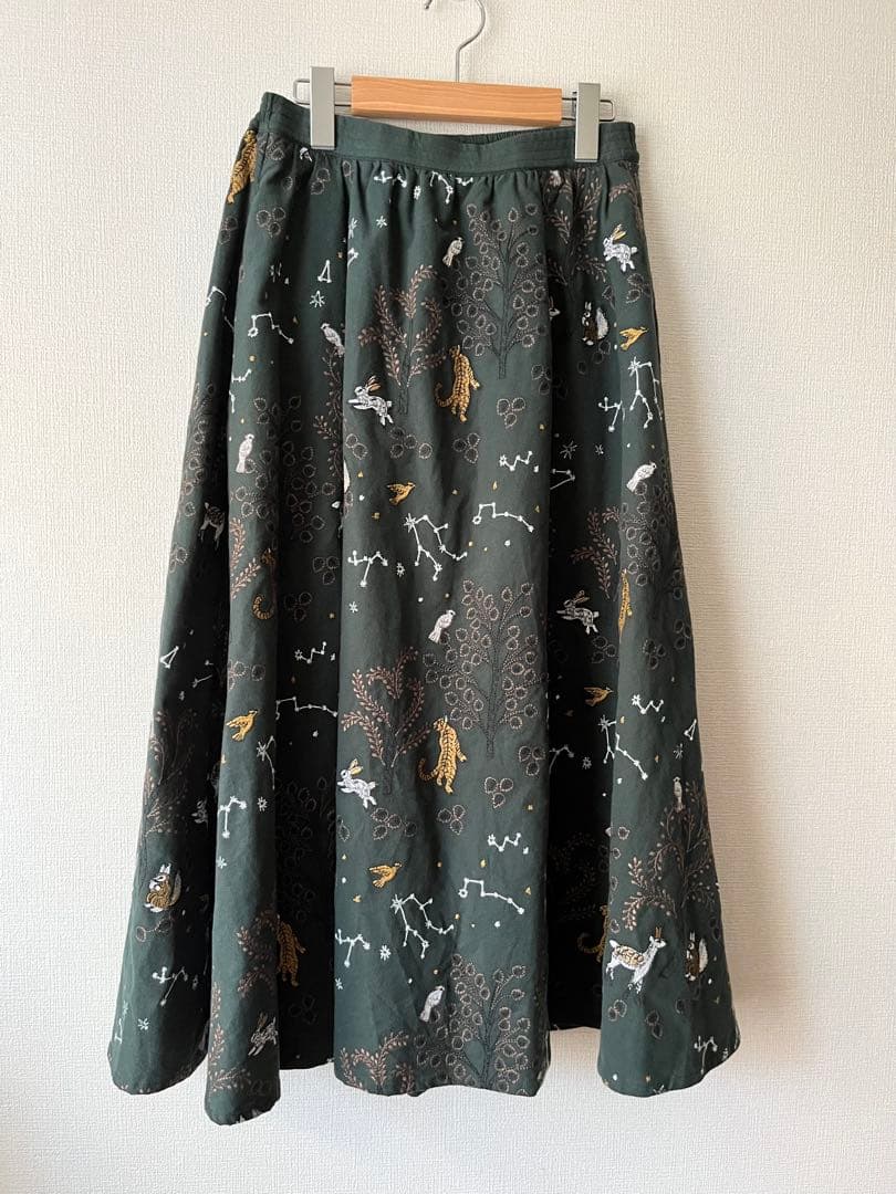 marbleSUD ダークグリーンフレアスカート