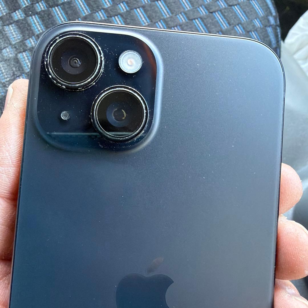 iPhone15本体 バッテリー84% 画面割れなし