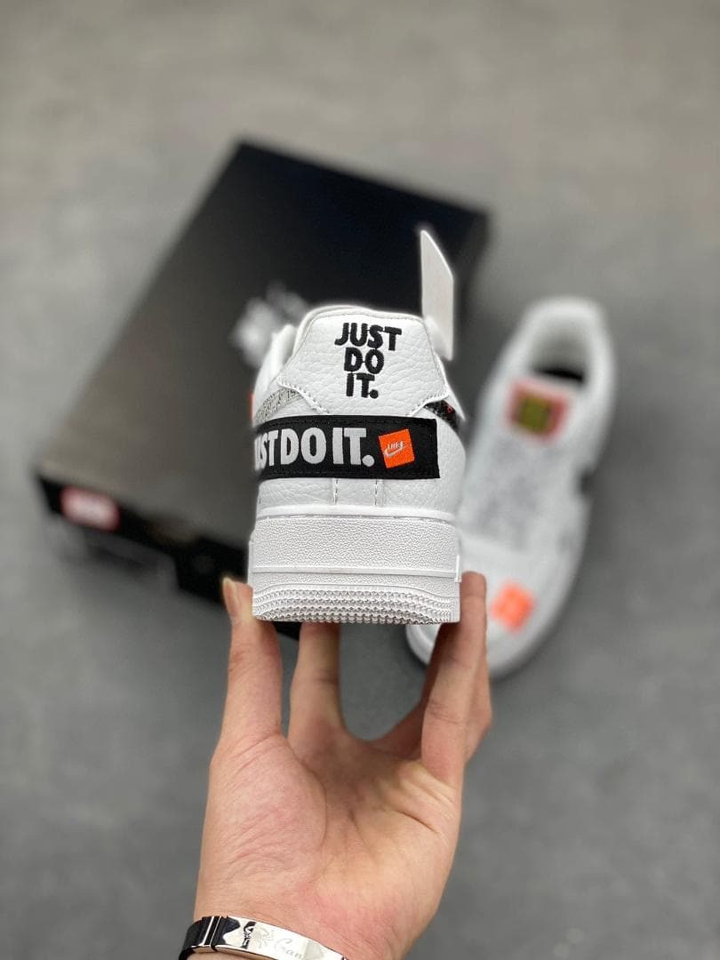 靴 Nike Air Force 1 Low Premium Just Do It