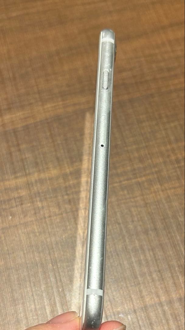 3*5様 Apple iPhone 8 ホワイト 本体