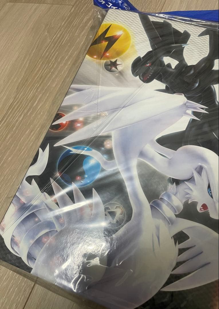 【新品】ポケモンカードゲームオフィシャルコレクションファイル レシラム・ゼクロム