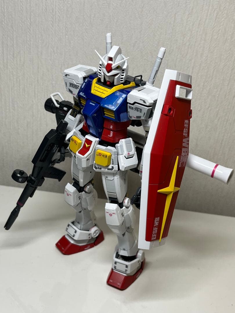 た*う様 MG RX-78-2 ガンダム 1/100 部分塗装完成品