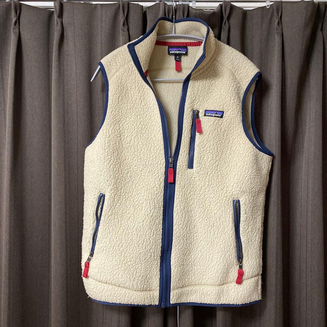 メ*4様 patagonia フリースベスト M クリーム色