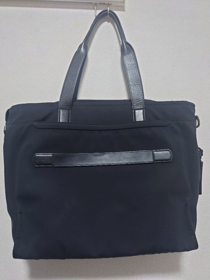 TUMI ハリソン トートバッグ PC収納可 ビジネス ブラック 通勤 トゥミ