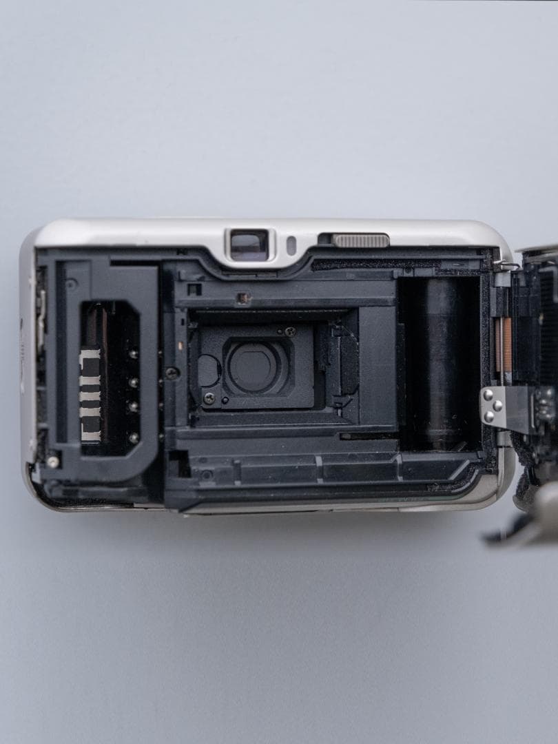 富士フイルム FUJIFILM TIARA II フィルム コンパクトカメラ