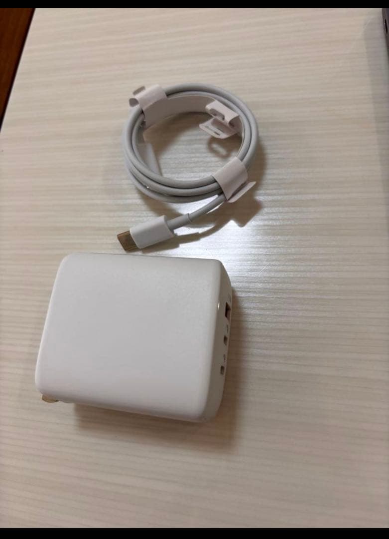 MacBook Pro 13 A1708 16GB SSD256 美品