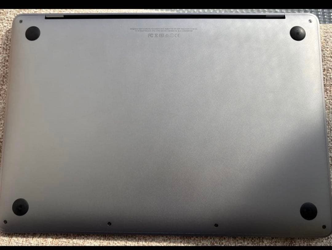 MacBook Pro 13 A1708 16GB SSD256 美品