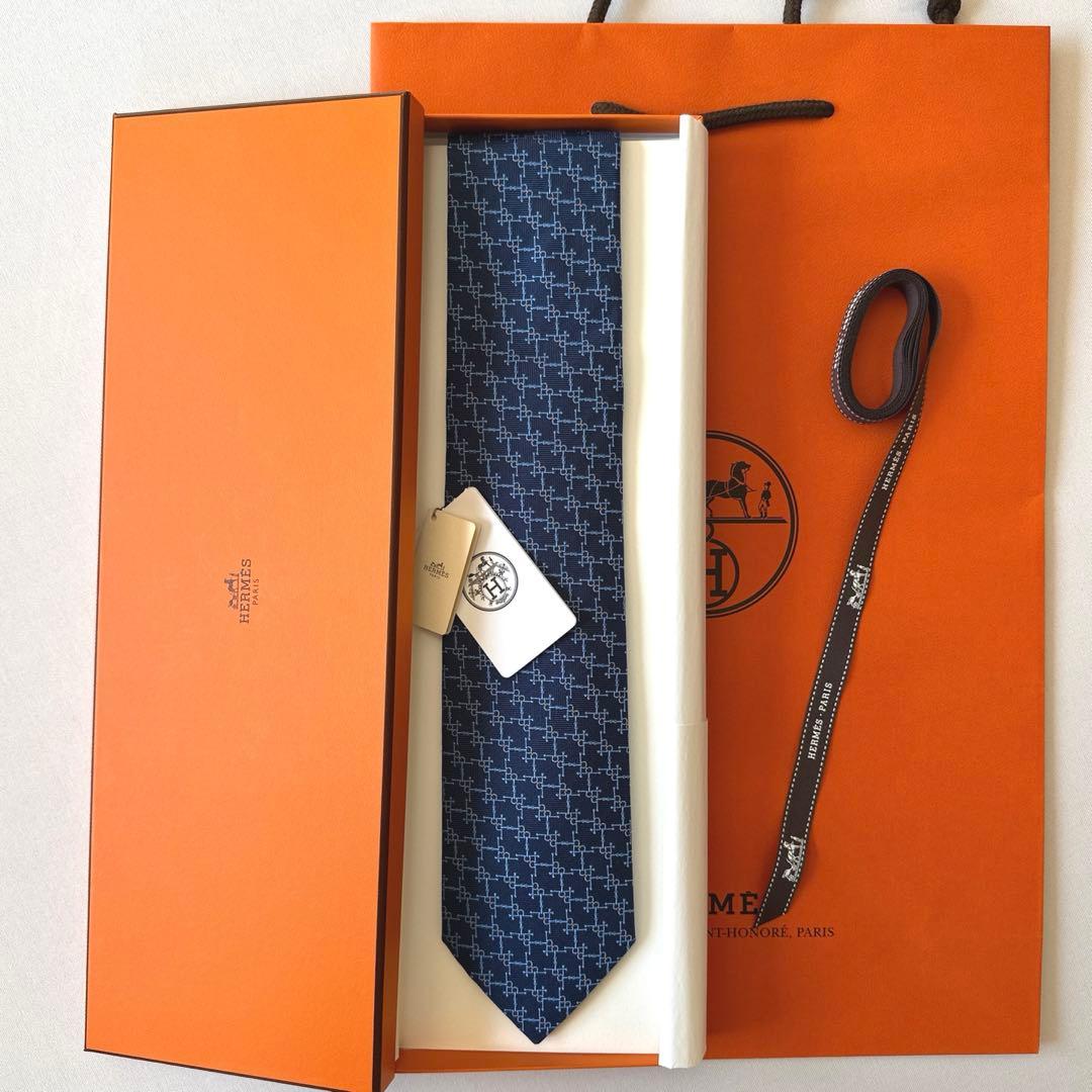 エルメス ネクタイ《乗馬のサーキット》新品　未使用