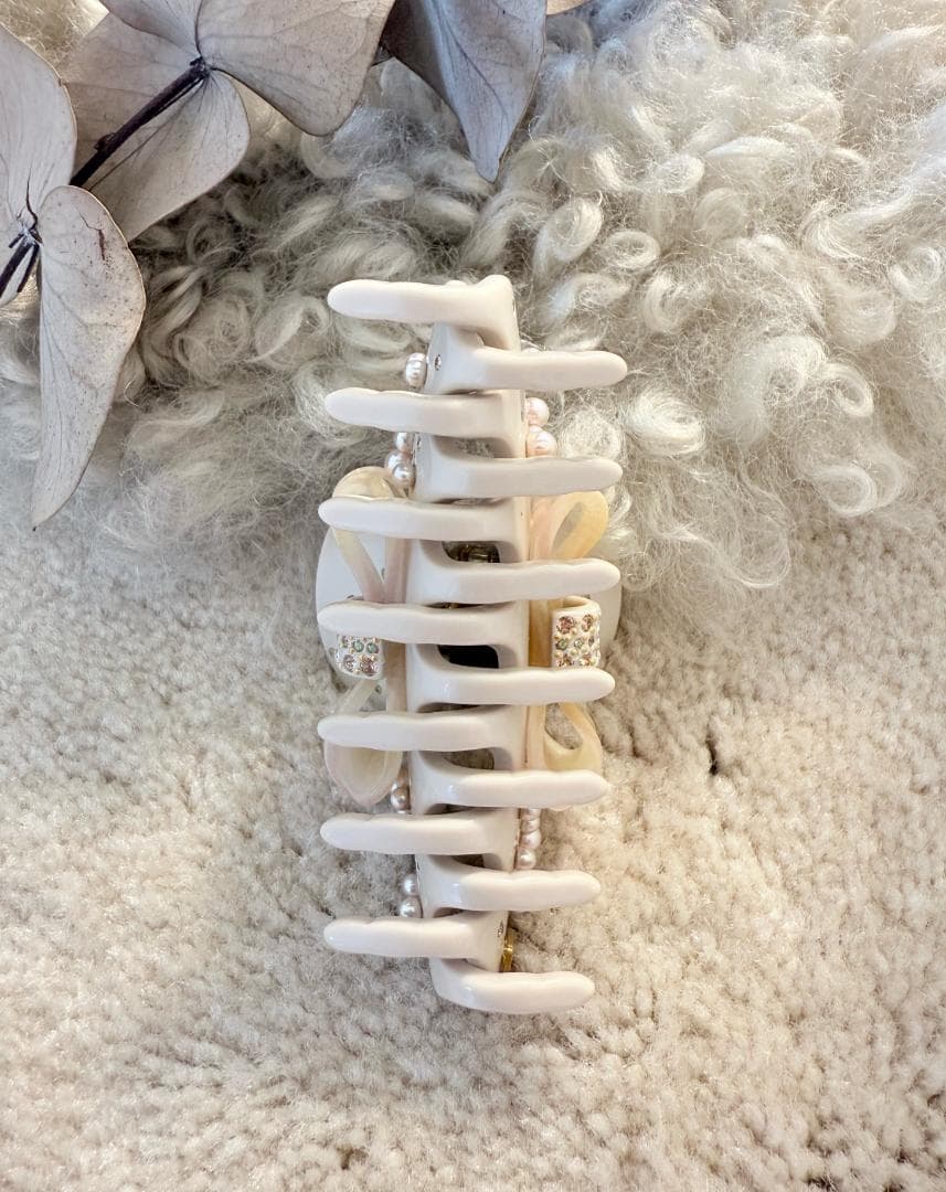 アレクサンドル ドゥ パリ リボンモチーフ ヘアクリップ　パール　スワロフスキー