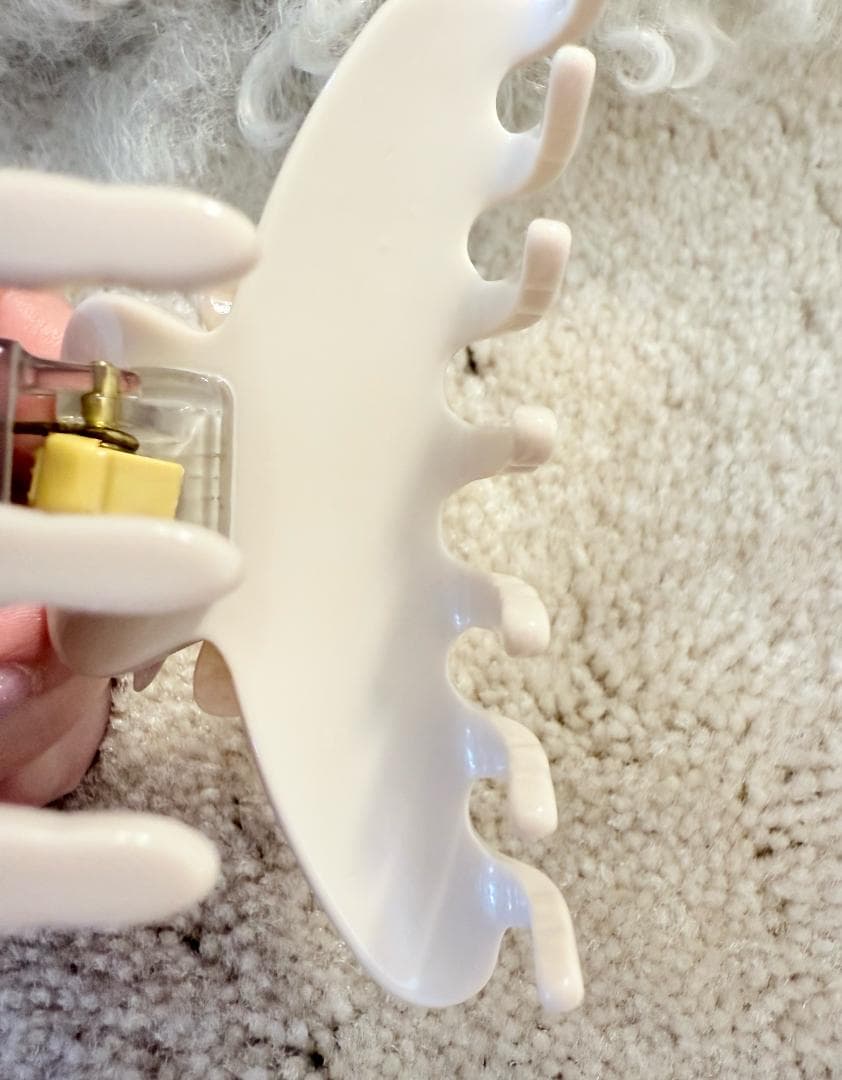 アレクサンドル ドゥ パリ リボンモチーフ ヘアクリップ　パール　スワロフスキー