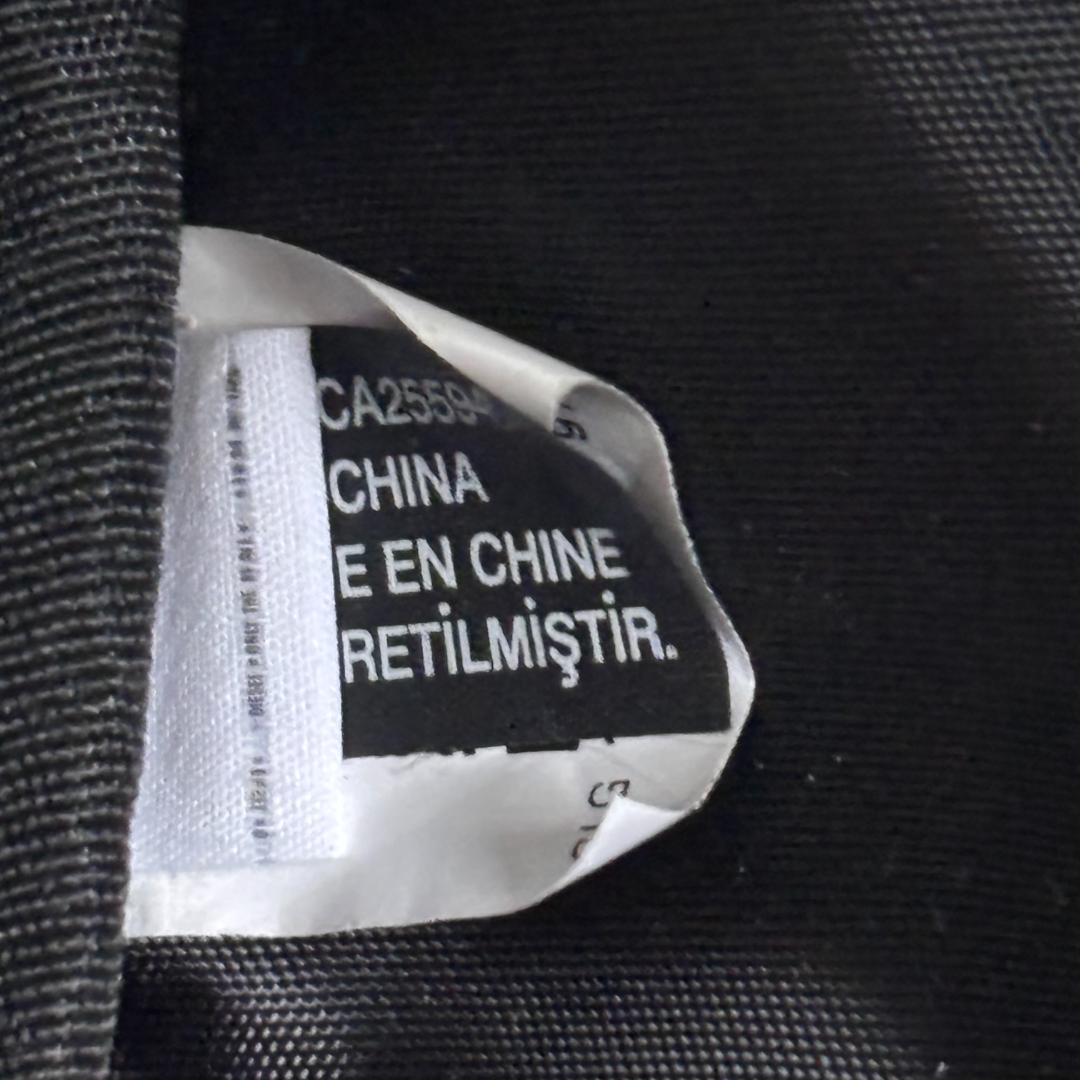 【超人気・未使用近】ディーゼル/ウエストバッグ/クロスボディー/オーバルD/黒