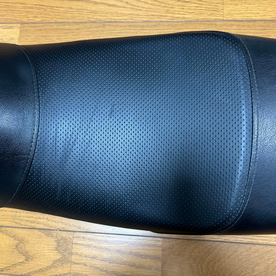 t*i様 ZZR1100C ディンプル生地張り替え済シート 0126