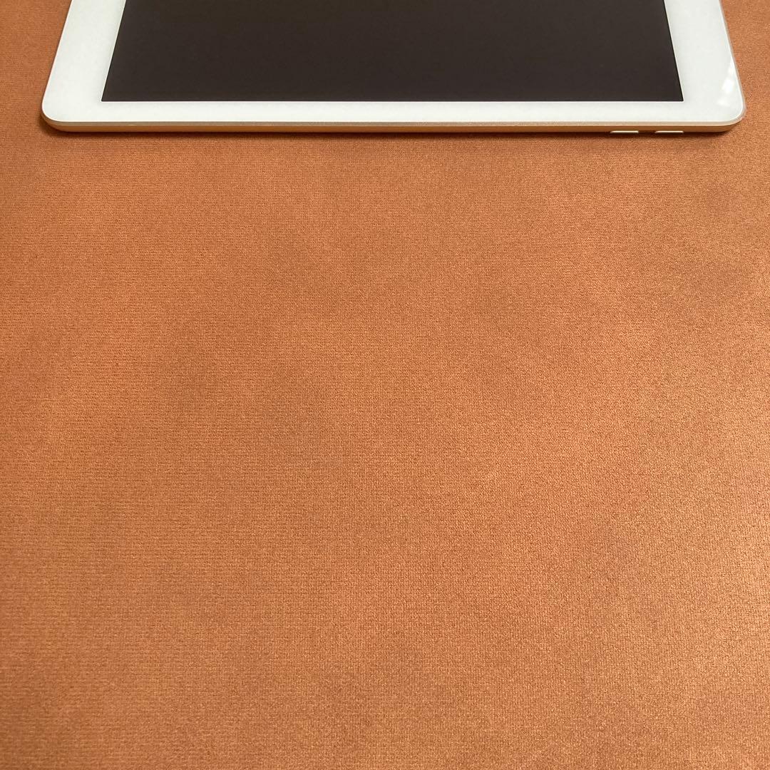 3809【早い者勝ち】電池最良好☆iPad5第5世代128GB WIFIモデル☆