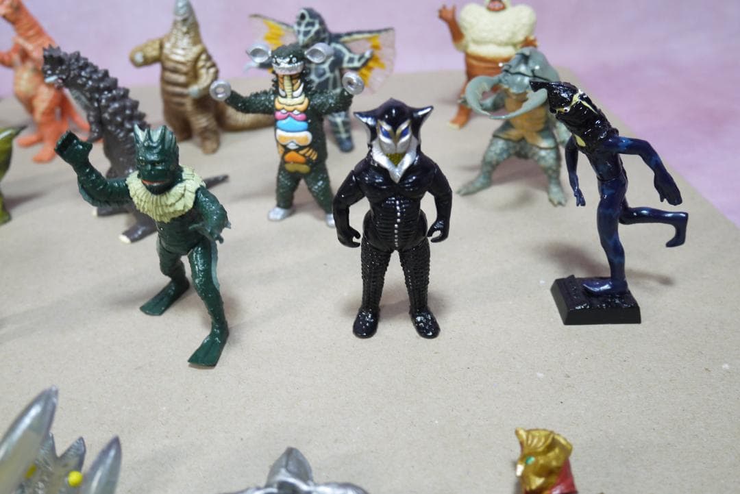 HG ウルトラマン　ウルトラ怪獣　46体