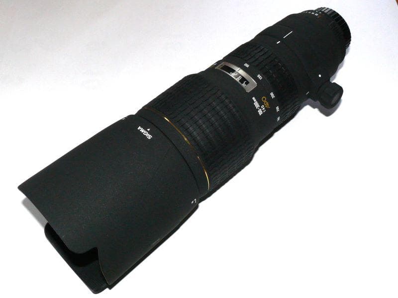 SIGMA AF 100-300mm F4 APO EX IF HSM ニコンF