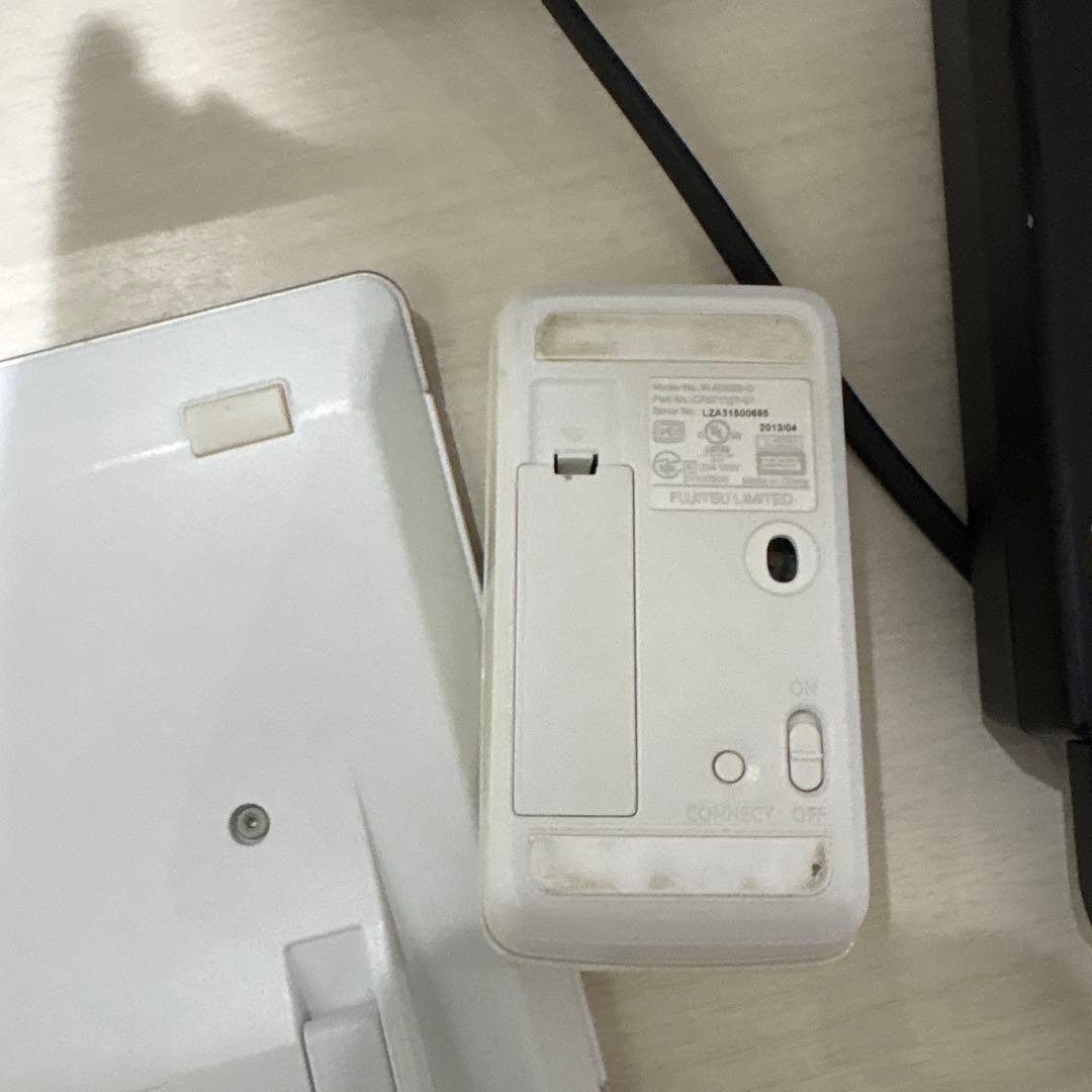 かぴばらくんの！ESPRIMO FMVF78LDWYジャンク現状渡し！