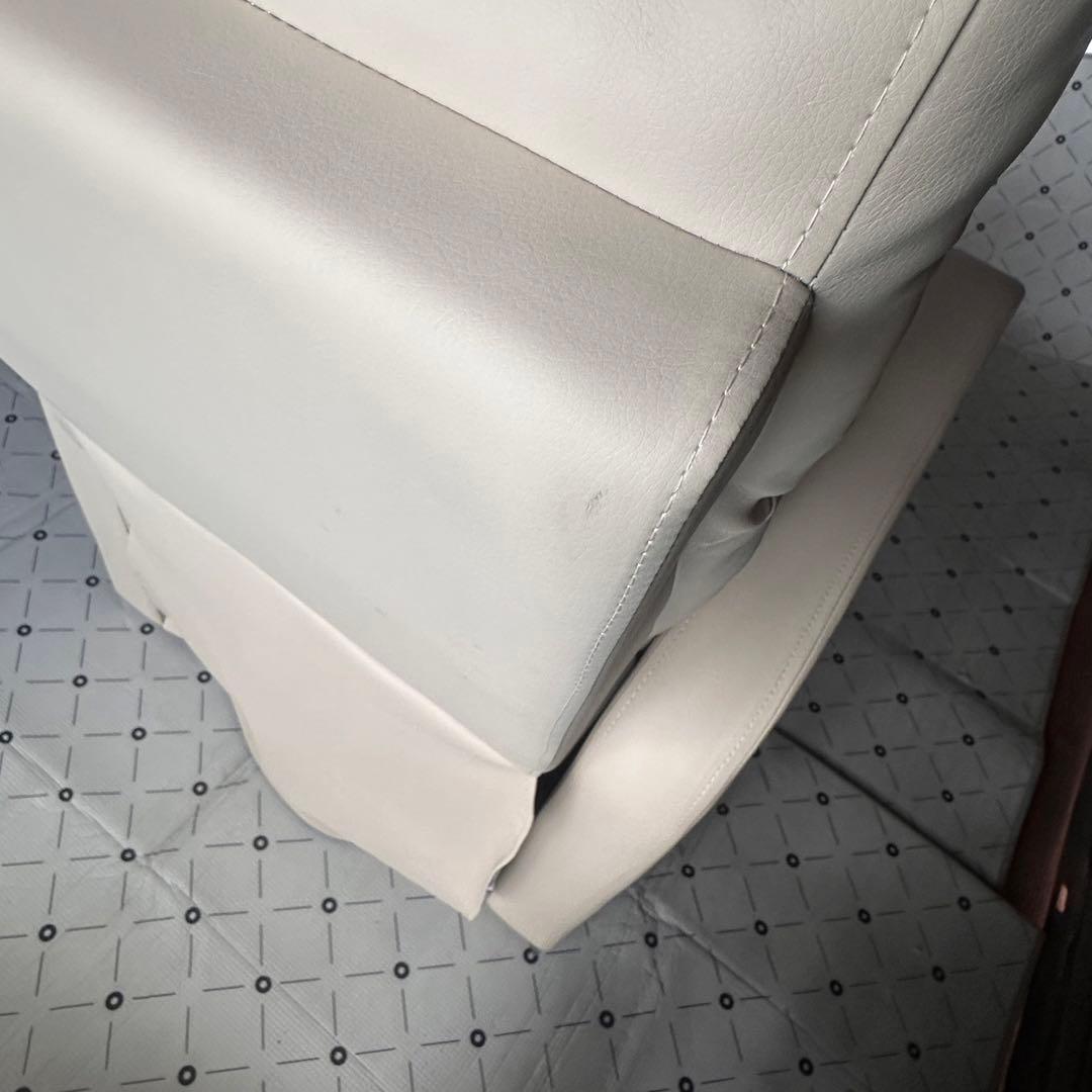 リクライニングチェア　マツエク　ネイル　エステ