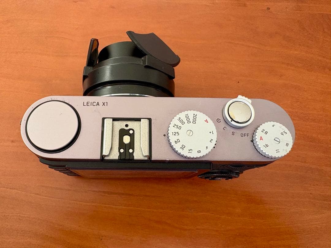 【美品・動作確認済】Leica X1 スチールグレー オートレンズキャップ付