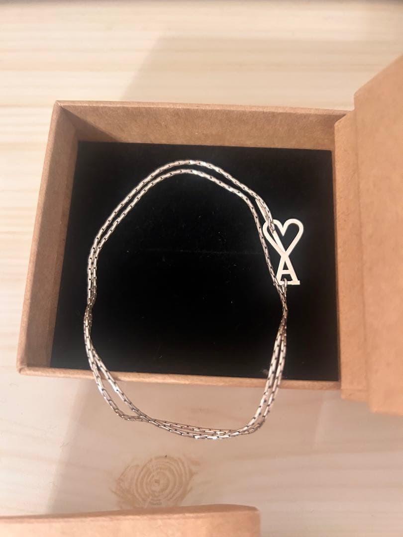 Ami Paris ハートモチーフ シルバーネックレス