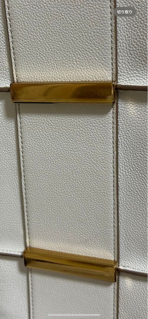 人気色 ホワイト　Tタイムレス　レザーショッピングバッグミニ　トッズ　Tod’s