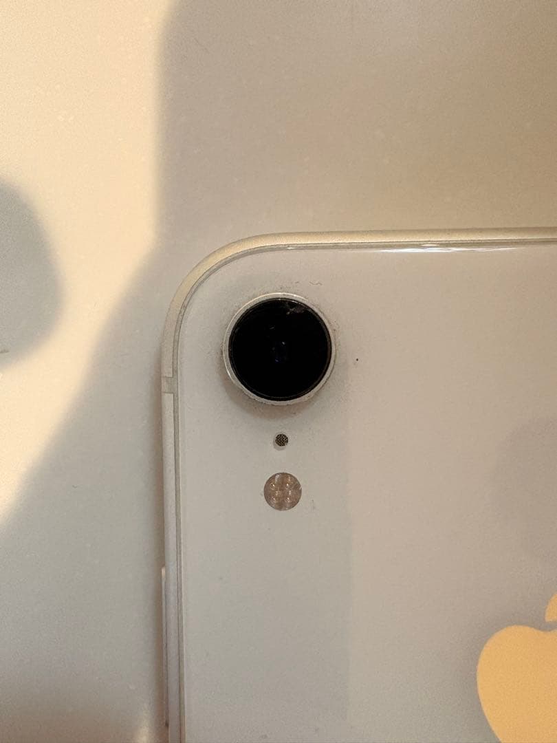 Apple iPhone XR 128G ホワイト