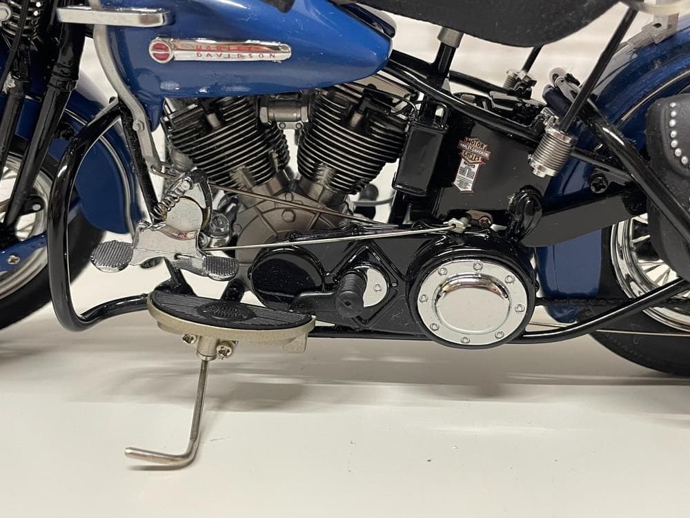 ◆FRANKLIN MINT ハーレーダビッドソン バイク模型 09231