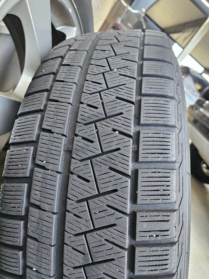 【送料込み】VOLVOボルボxc60純正スタッドレスタイヤホイールセット4本