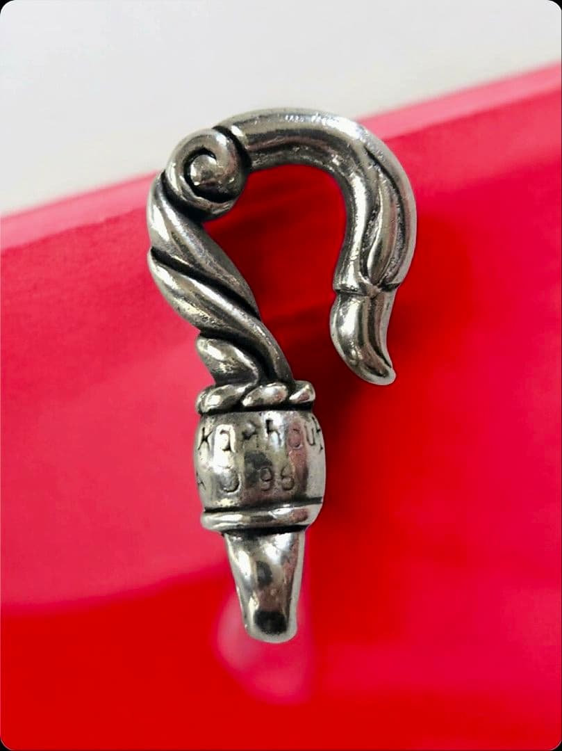 【日曜限定値下げ】Leonard Kamhout SV925 Swan Hook