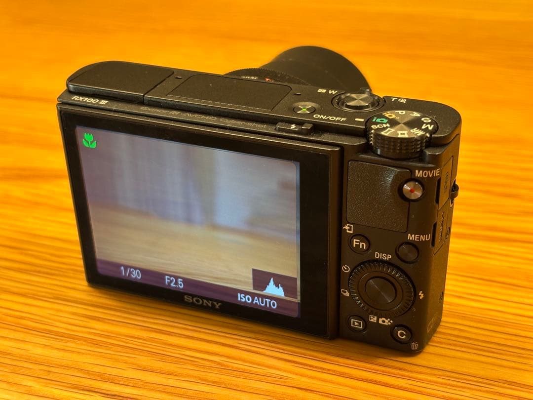 デジタルカメラ SONY RX100III(DSC-RX100M3)