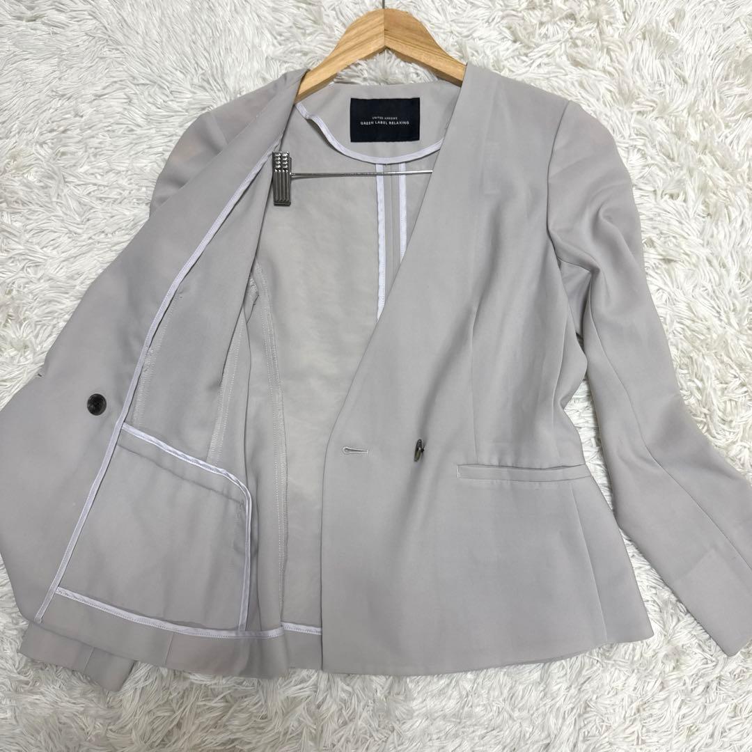 グリーンレーベルリラクシング　セットアップ　スーツ　ノーカラー　グレー　ダブル