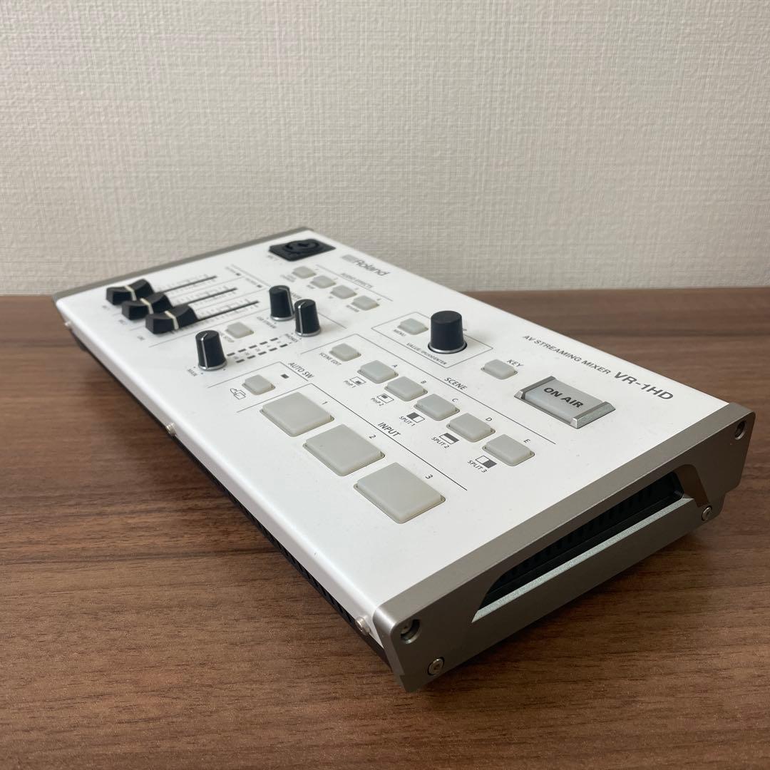 ライブ配信に！Roland VR-1HD オーディオミキサー
