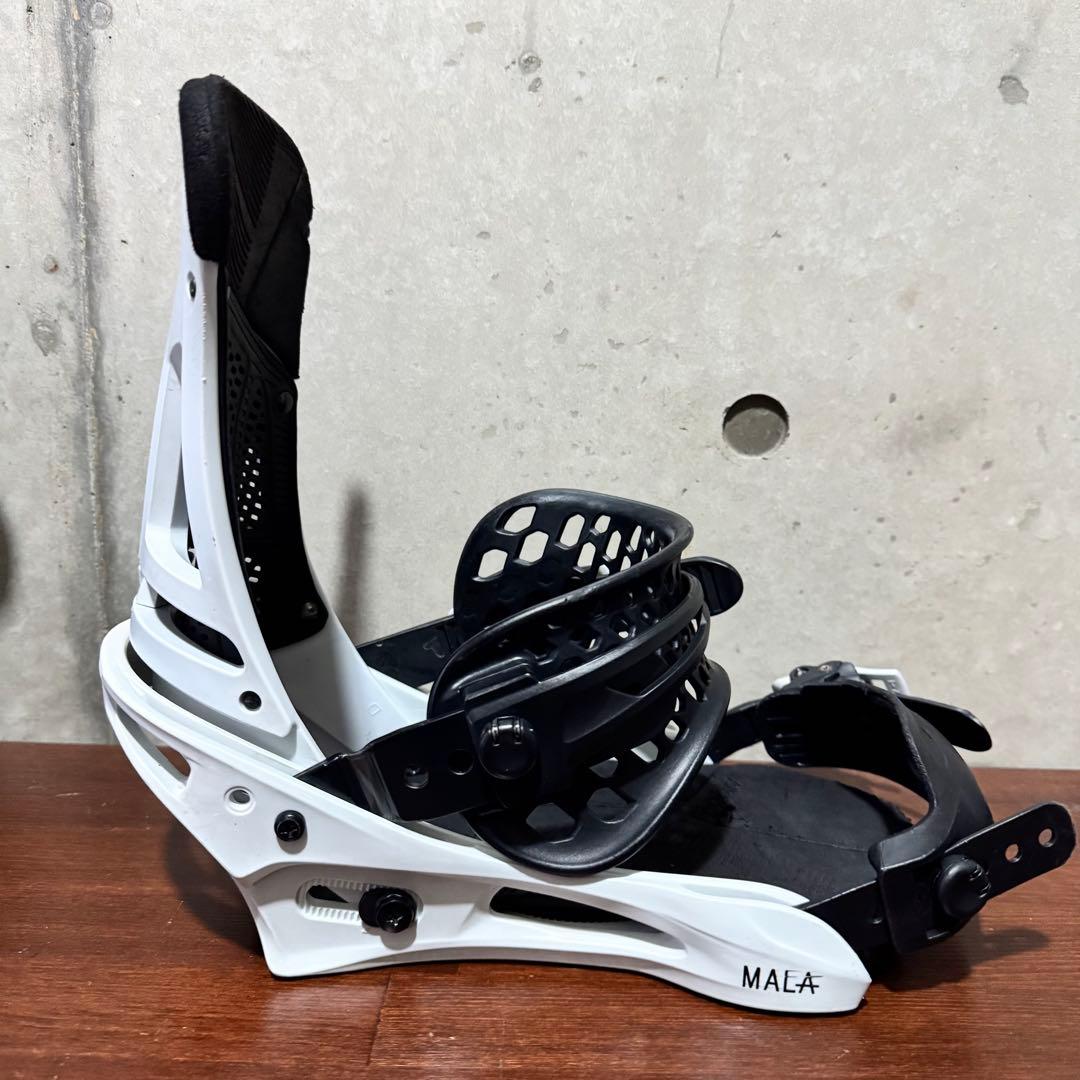BURTON MALAVITA ホワイト スノーボードビンディング　21-22