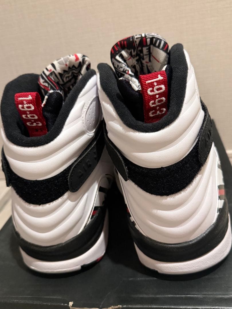 エアジョーダン8レトロ