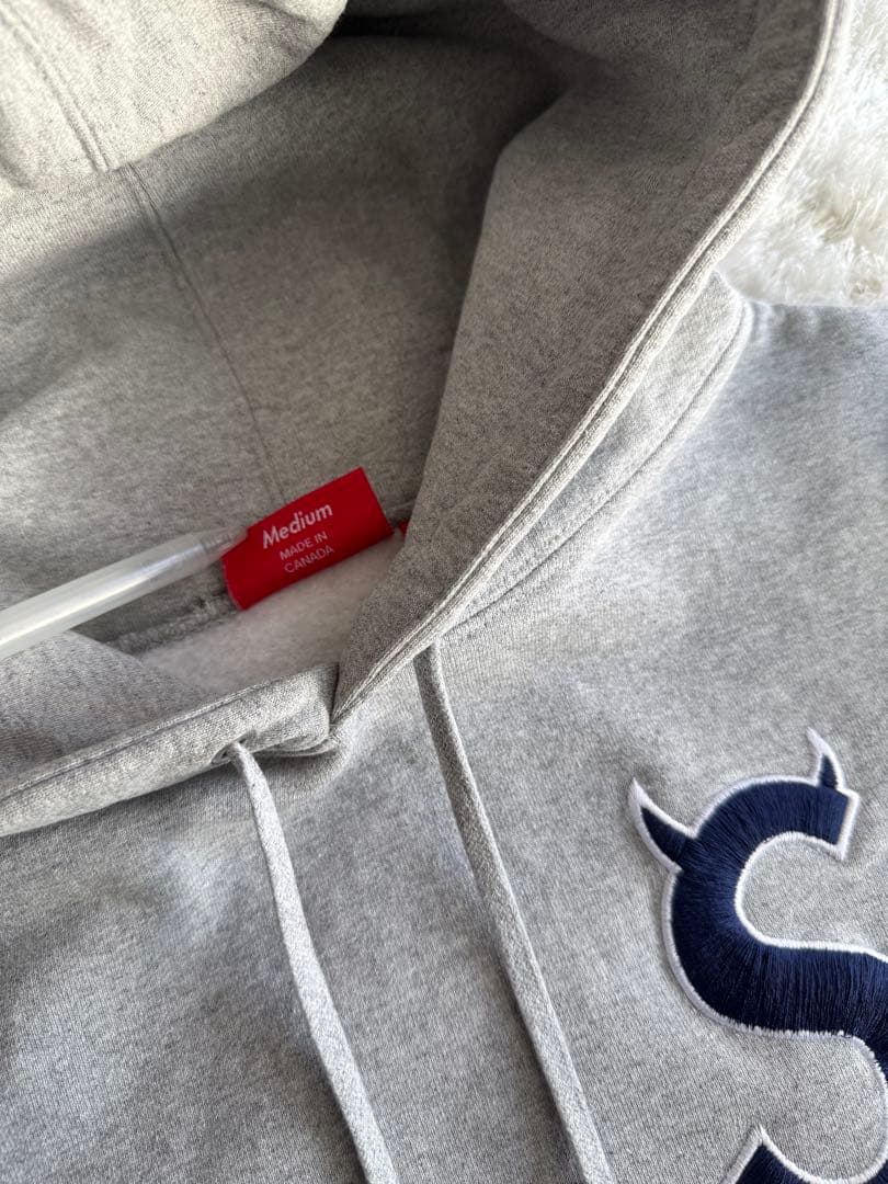 [大人気]　シュプリーム　パーカー　Sロゴ　ツノ　堀米　レア