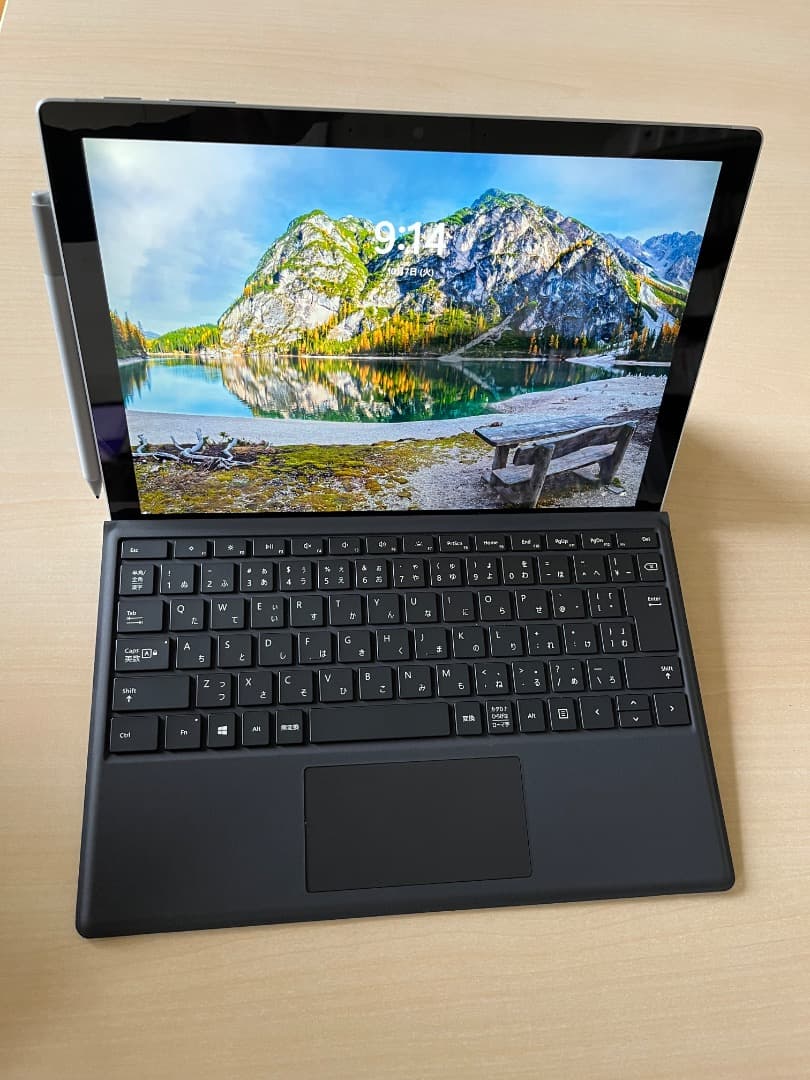 Windowsタブレット本体 Microsoft Surface Pro7 i5 / 8GB / 128GB