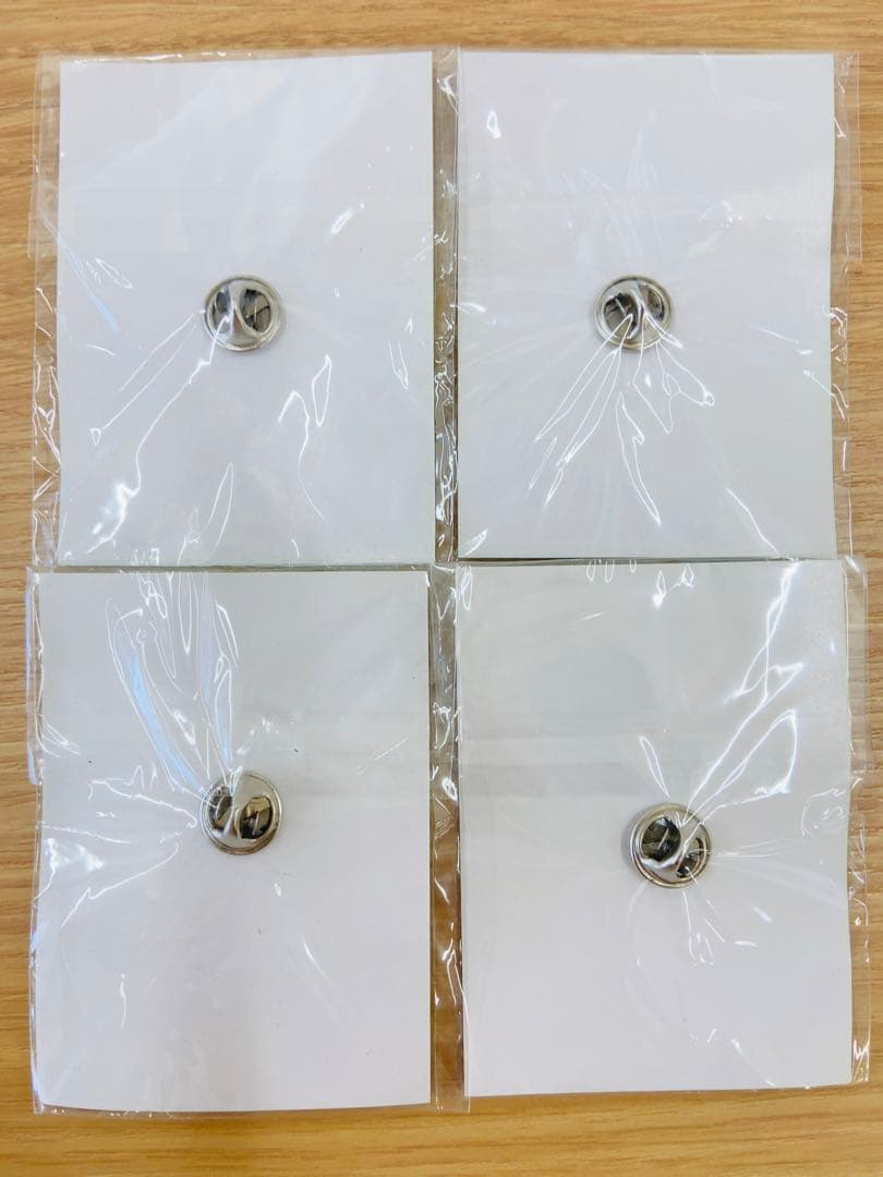 土屋圭一　圭市倶楽部　バッジ　ピンバッジ　ピンズ　4個