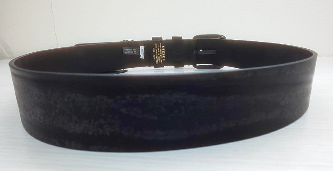 新品未使用タグ付 イタリア製 DIESEL ヴィンテージ加工 カウレザーベルト