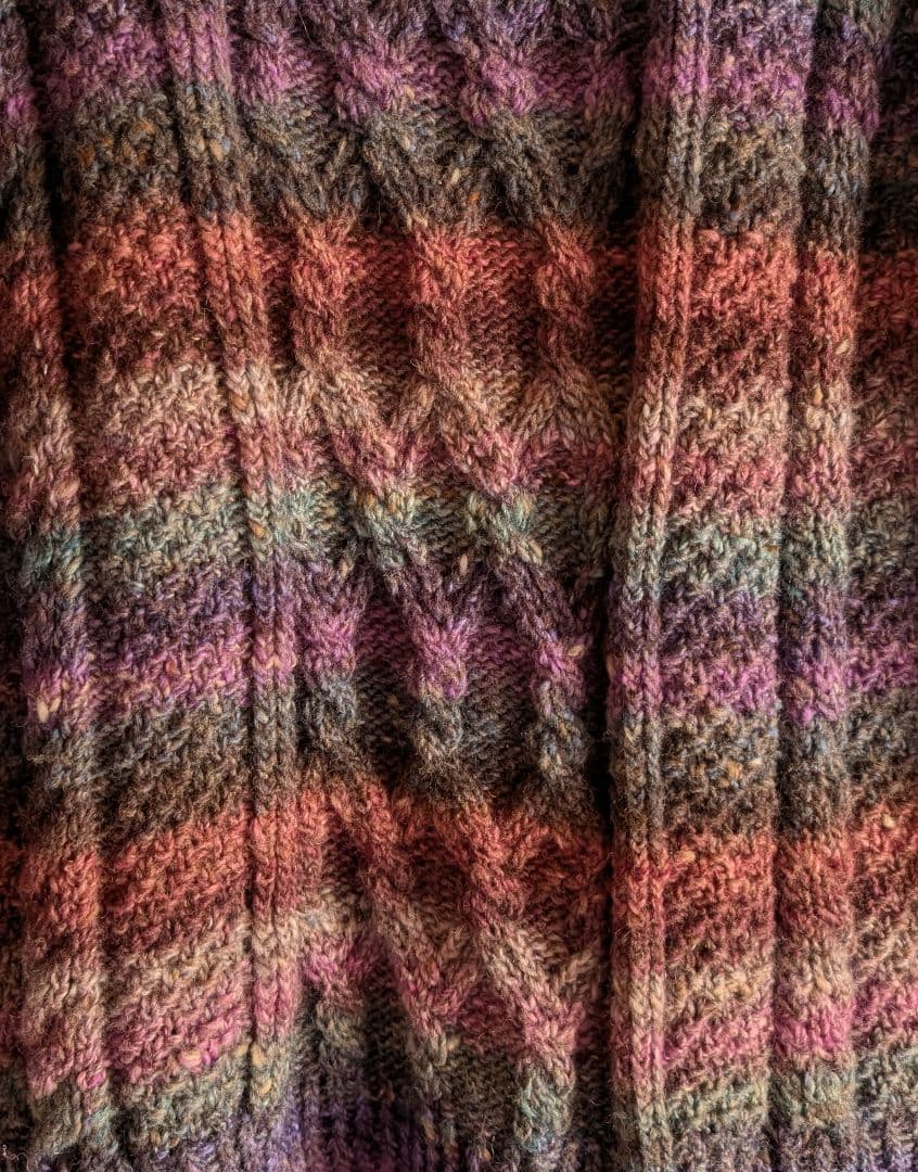 手編みのクルーネックセーター　　　　　　 野呂英作 黄昏col.7使用