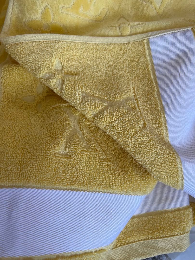 ミロチュ　LOUIS VUITTON ルイヴィトン　ビーチタオル　イエロー