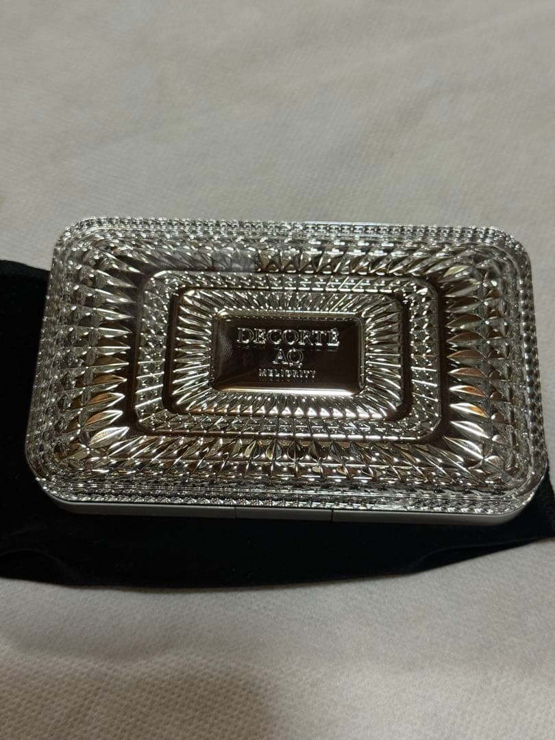 コスメデコルテAQ ミリオリティ　トリートメントパウダーファンデーション