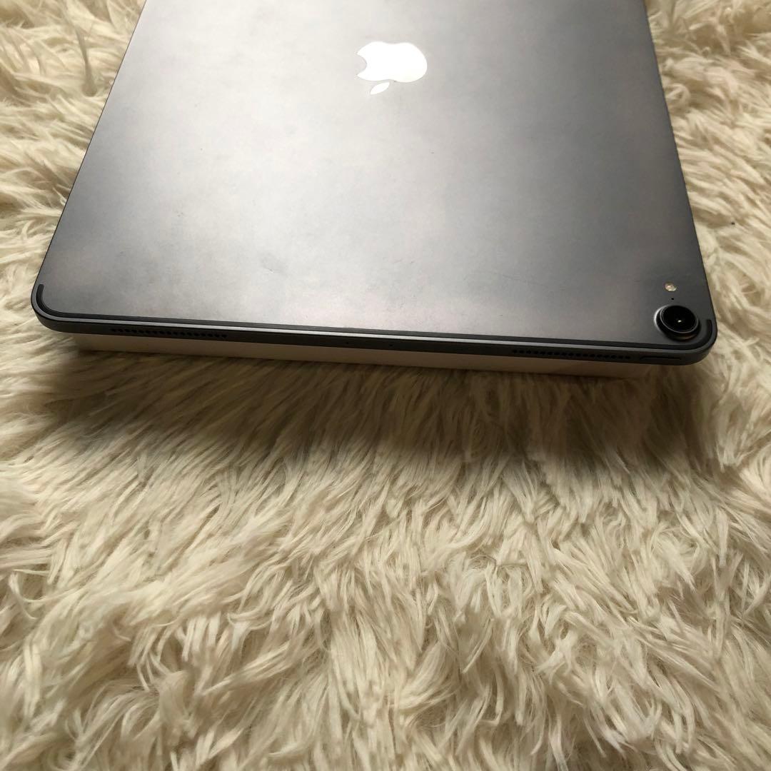 【美品】iPad Pro 12.9 256GB 【すぐ発送】