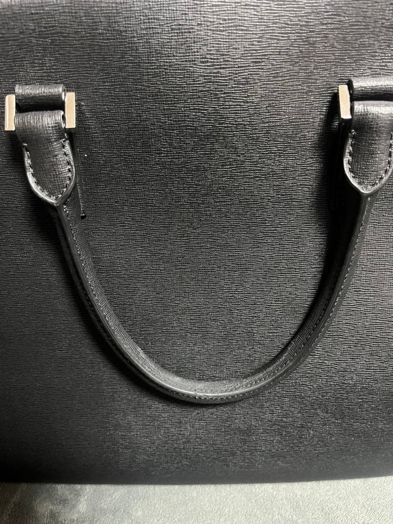 AUCENTIC イタリアンサフィアーノレザー ブリーフケース